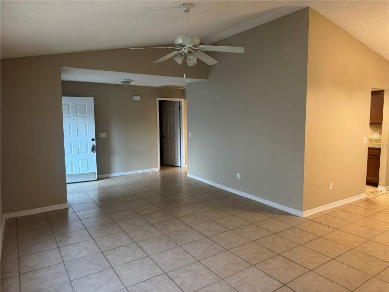 3 bedroom Single Family Residence at 2537 Arborwood Drive, Buckhorn Unit 2, Valrico — photo 2