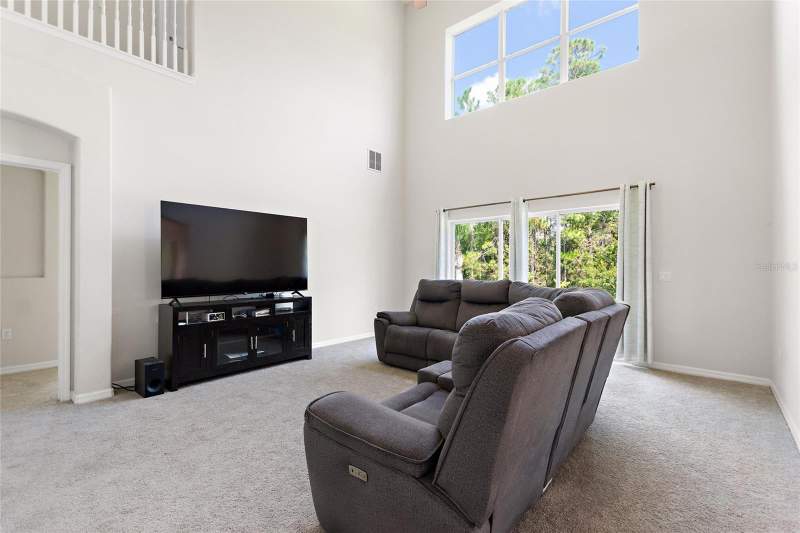 4 bedroom Single Family Residence at 4039 Navigator Way, Bella Isle / Isles Of Bellalago, Kissimmee — photo 2