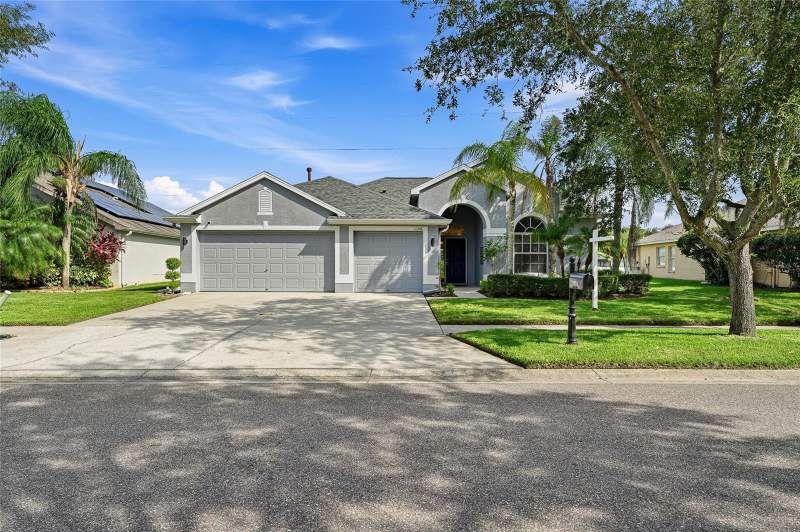 4 bedroom Single Family Residence at 12018 Northumberland Drive, Westchester Ph 1, Tampa — photo 2