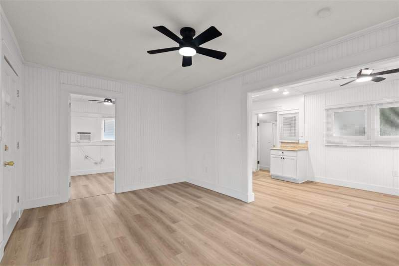 2 bedroom Single Family Residence at 8705 N 13th Street, Orange Terrace, Tampa — photo 5