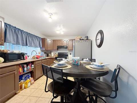 522-524 Imperial Place, Kissimmee FL - photo 8 of 32