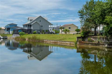 4050 Jewfish Drive, Hudson FL - photo 18 of 37