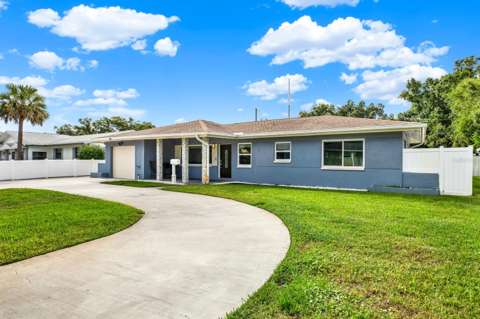 1000 59Th Avenue, home for sale in St. Petersburg 33705