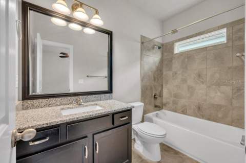 14306 Barrington Stowers Drive, Lithia FL - photo 24 of 40