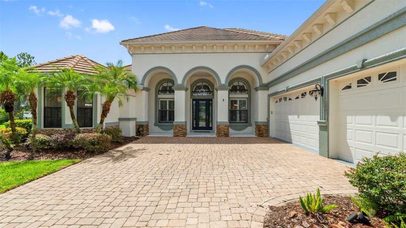6 bedroom Single Family Residence at 20101 Fair Hill Way, Grand Hampton Ph 1B-2, Tampa — photo 2