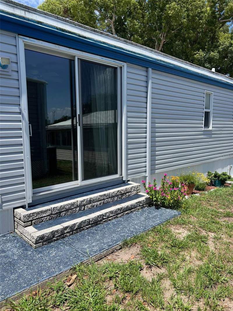 2 bedroom Manufactured Home at 55 Palm Forest Drive, Palm Hill Mobile Home Park Unrec, Largo — photo 5