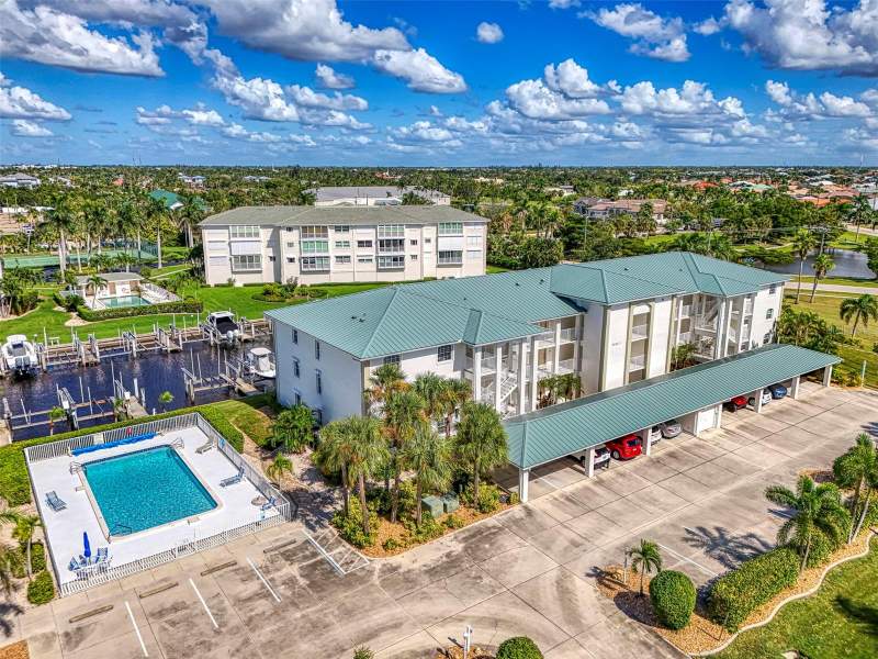 3 bedroom Condominium at 130 Breakers Court #221, Breakers Point Ph 02, Punta Gorda — photo 3