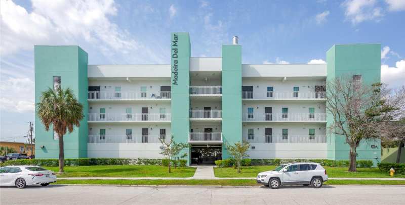 3 bedroom Condominium at 15305 1st Street #202, Madeira Del Mar Condo, Madeira Beach — photo 1