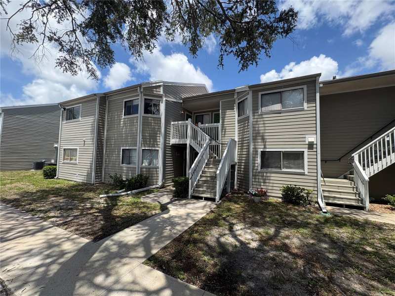 3 bedroom Condominium at 7298 Ulmerton Road #407, Brittany'S Place, Largo — photo 1