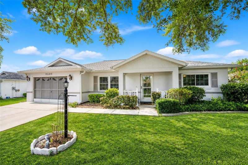 2 bedroom Single Family Residence at 9685 SW 97th Street, On Top World, Ocala — photo 1