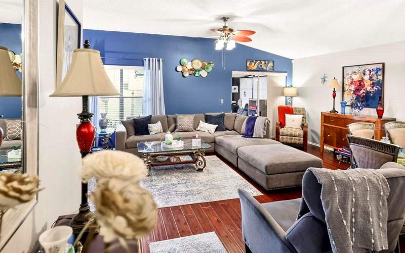 2 bedroom Single Family Residence at 852 Franklin Circle, Franklin Square Ph III, Palm Harbor — photo 4