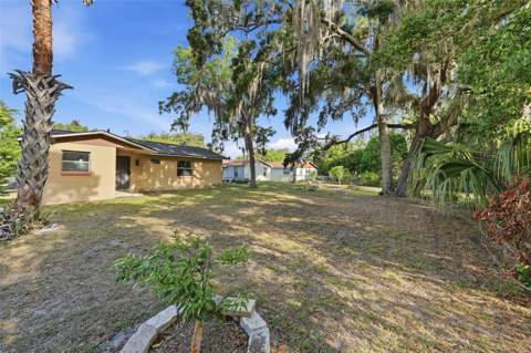 218 S East Street, Leesburg FL - photo 21 of 22