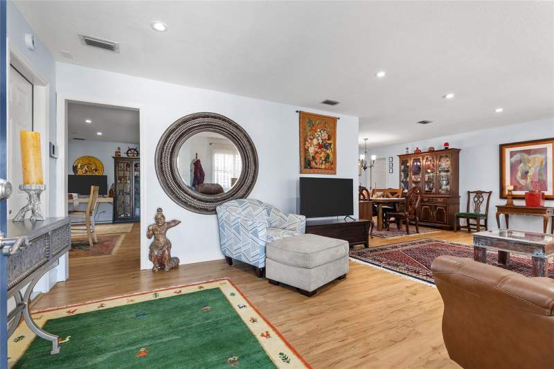 4 bedroom Single Family Residence at 6249 Hillside Avenue, Sheraton Shores, Seminole — photo 4