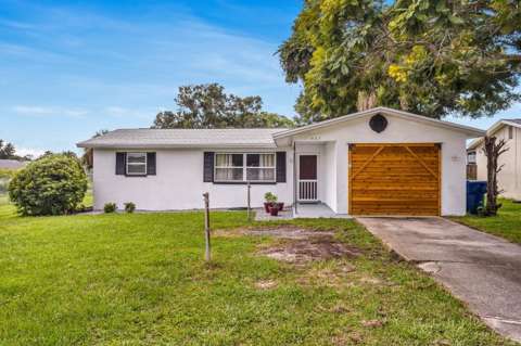 407 Ocean Court, pool for sale in Largo