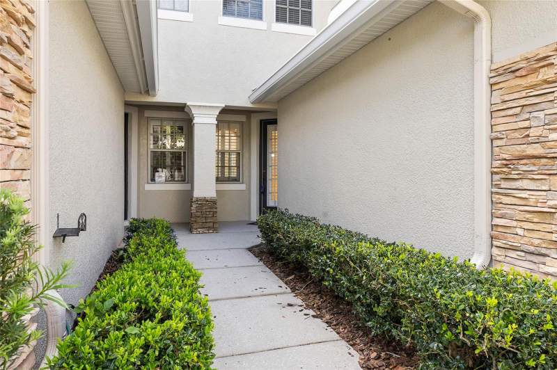 3 bedroom Townhouse at 14543 Mirabelle Vista Circle, Waterchase, Tampa — photo 2