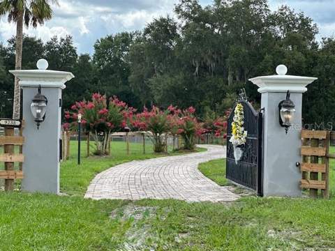 9238 Fort King Road, Dade City FL - photo 7 of 69
