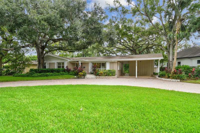 3 bedroom Single Family Residence at 4508 Henderson Boulevard, Sunset Park, Tampa — photo 1