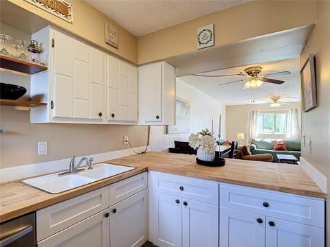 22375 Edgewater Drive #120, Port Charlotte FL - photo 11 of 37
