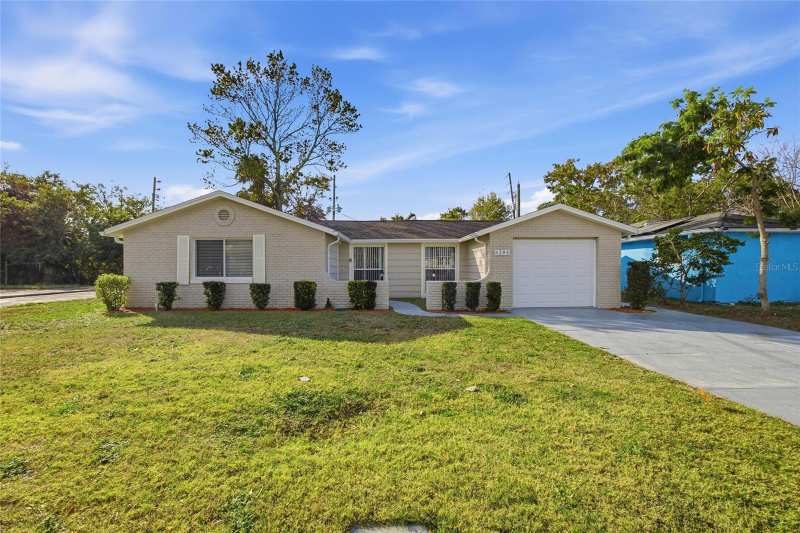 3 bedroom Single Family Residence at 6204 Westport Drive, West Port Sub, Port Richey — photo 1