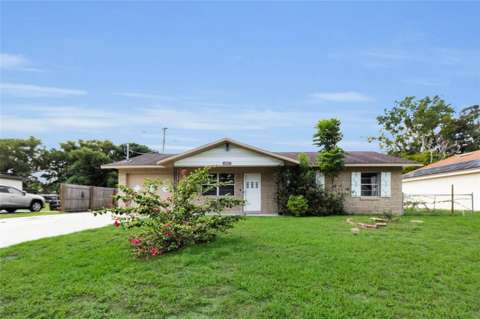 207 Elaine Drive, starter home for sale in Auburndale