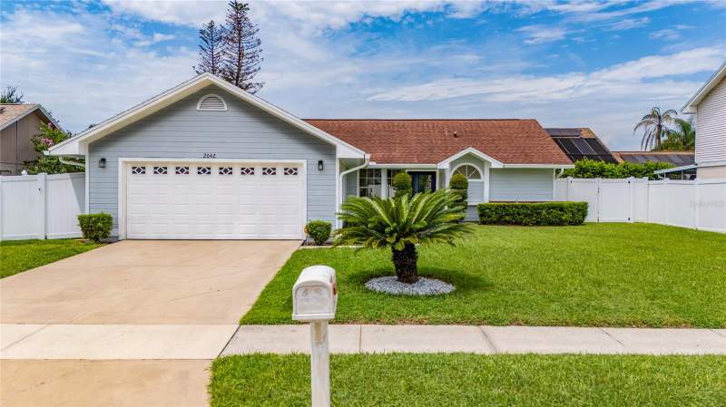 2042 GAMBOGE DRIVE