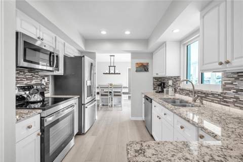 4083 Rock Creek Drive, Port Charlotte FL - photo 18 of 46