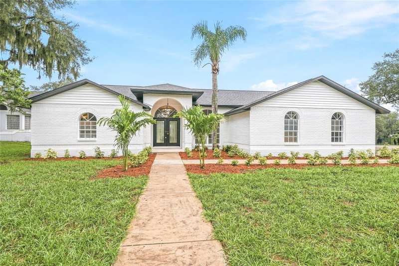 5 bedroom Single Family Residence at 2602 S Miller Road, Fairway Ridge, Valrico — photo 1
