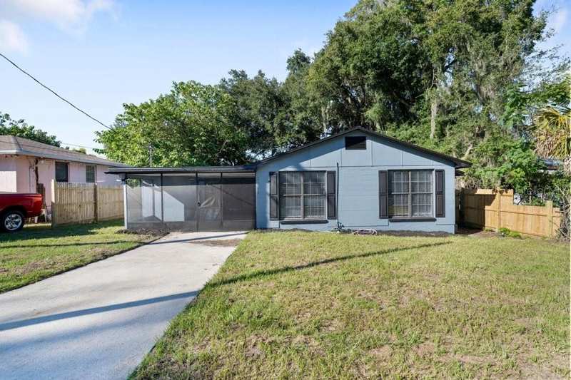 3 bedroom Single Family Residence at 1518 Crest Avenue, Leesburg Oakhill Park, Leesburg — photo 1
