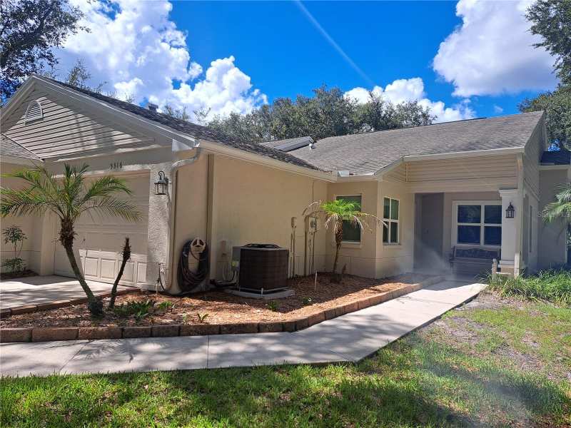 3 bedroom Villa at 5316 Lochmead Terrace, Lake Bernadette / Wimbledon Green, Zephyrhills — photo 1