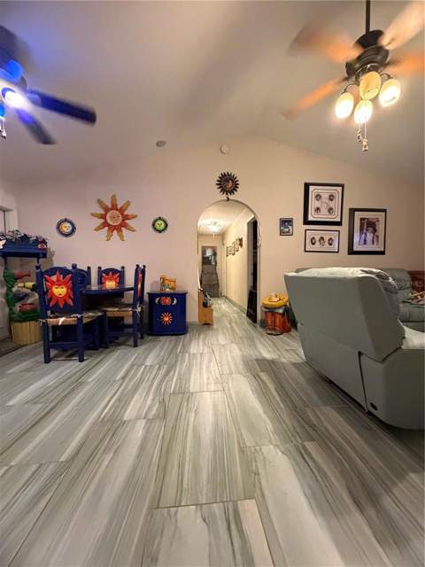 2727 NE 4th Place, Cape Coral FL - photo 17 of 31