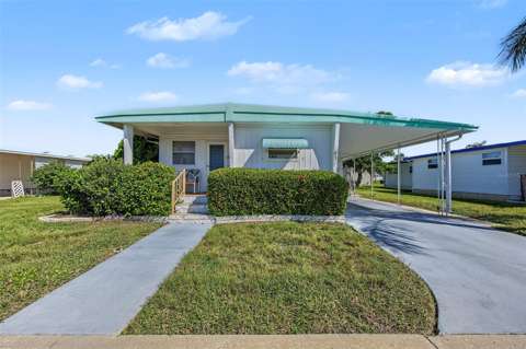 93 Rachel Drive, home for sale in Tarpon Springs 34689