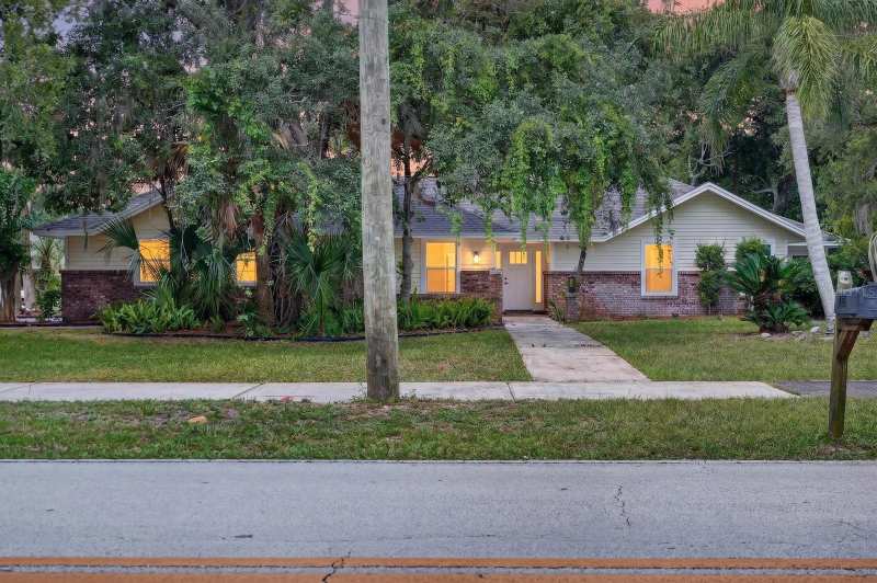 3 bedroom Single Family Residence at 1510 N Beach Street, Oak Forest Phase 4A, Ormond Beach — photo 1