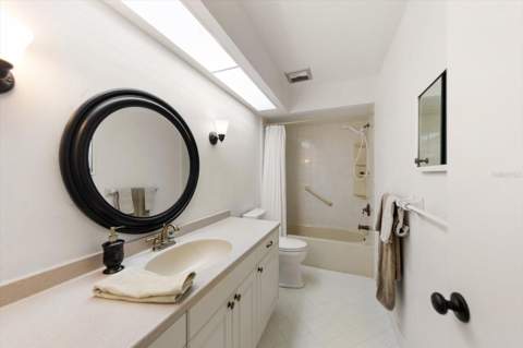 1668 S Lake Avenue #2, Clearwater FL - photo 12 of 24