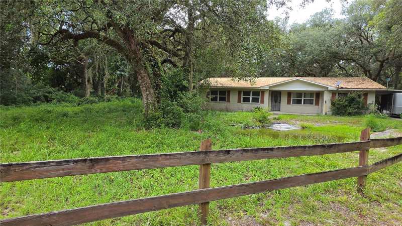 4 bedroom Single Family Residence at 12590 NW 82nd Court, Manatee Farms Estate 2, Chiefland — photo 1