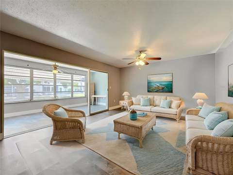 3018 59th Street #102, Gulfport FL - photo 19 of 61