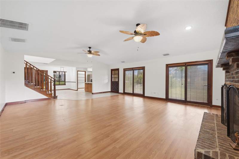 2 bedroom Single Family Residence at 2439 Royal Road, Country Club, Deland — photo 5