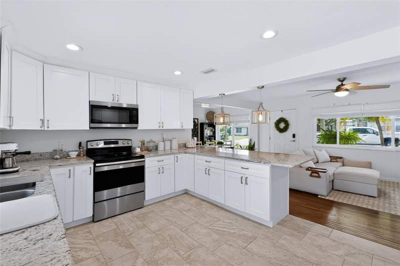 3 bedroom Single Family Residence at 615 Brookside Drive, Brookside Sub, Clearwater — photo 4
