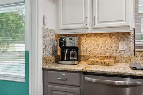 10211 135th Street, Largo FL - photo 12 of 62