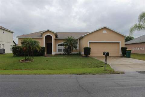 32 Altera Court, home for sale in Kissimmee 34758