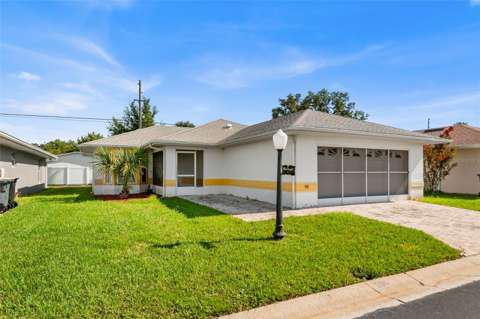 596 Sweetwater Way, gated community for sale in Haines City