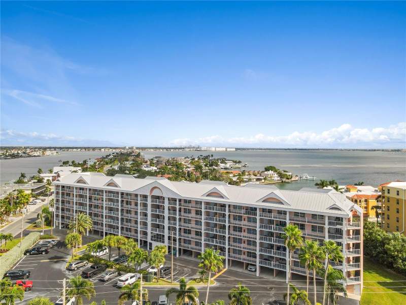 3 bedroom Condominium at 5445 Gulf Boulevard #Ph1, Sunrise Resort On St Pete Beach Condo, St Pete Beach — photo 4