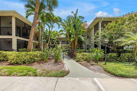 555 3Rd Street #13, home for sale in St. Petersburg 33701