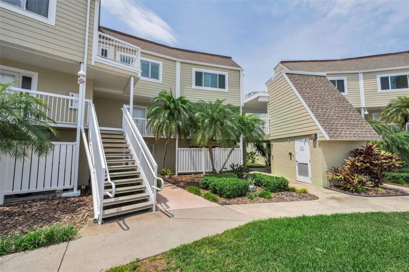 2 bedroom Condominium at 433 S Paula Drive #32, South Paula Point Condo, Dunedin — photo 5