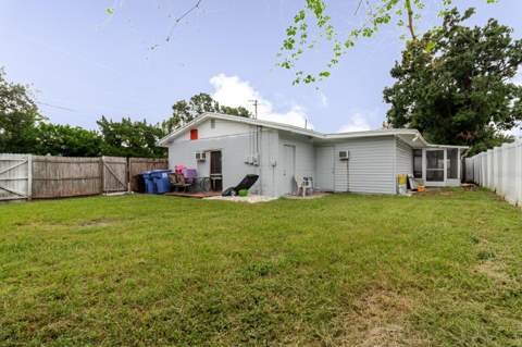 7200 8th Street, St Petersburg FL - photo 17 of 21