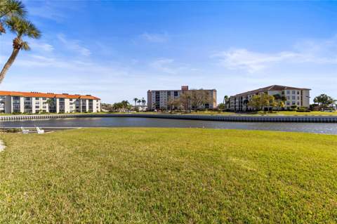 19029 US Highway 19 #7-9, Clearwater FL - photo 11 of 32