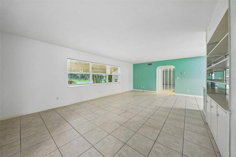 2 bedroom Single Family Residence at 1740 Cleveland Street, Sky Crest Unit 3, Clearwater — photo 5
