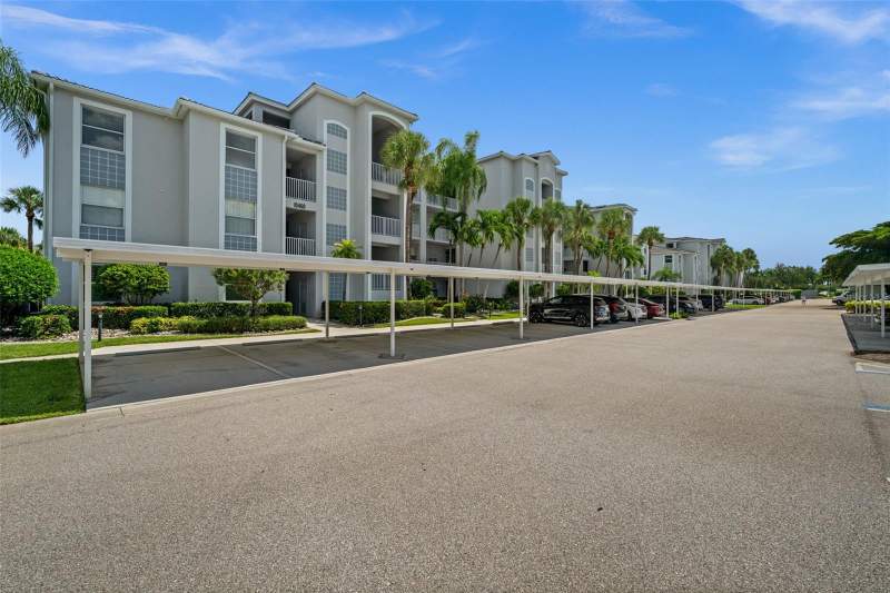2 bedroom Condominium at 10460 Washingtonia Palm Way #1342, Lakeside Greens Condo, Fort Myers — photo 2