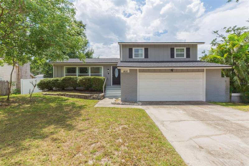 3 bedroom Single Family Residence at 1610 Burning Tree Lane, Brandon Country Estates Unit N, Brandon — photo 2