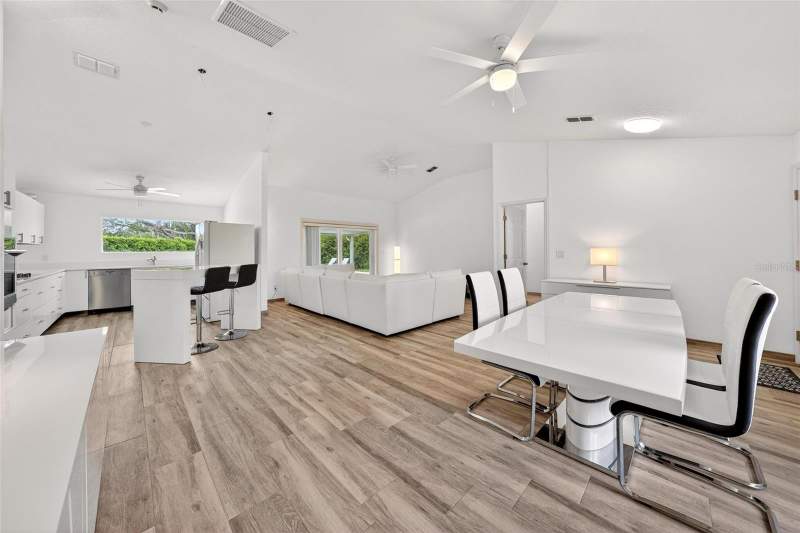 3 bedroom Single Family Residence at 12623 Lake Denise Boulevard, Swiss Fairways Ph One Sub, Clermont — photo 5