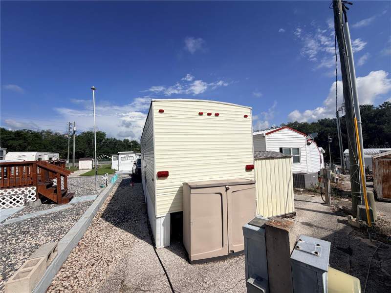 1 bedroom Manufactured Home at 38212 Kingbird Way, Palm Shores Rv Resort Lt 136 Amd, Leesburg — photo 3